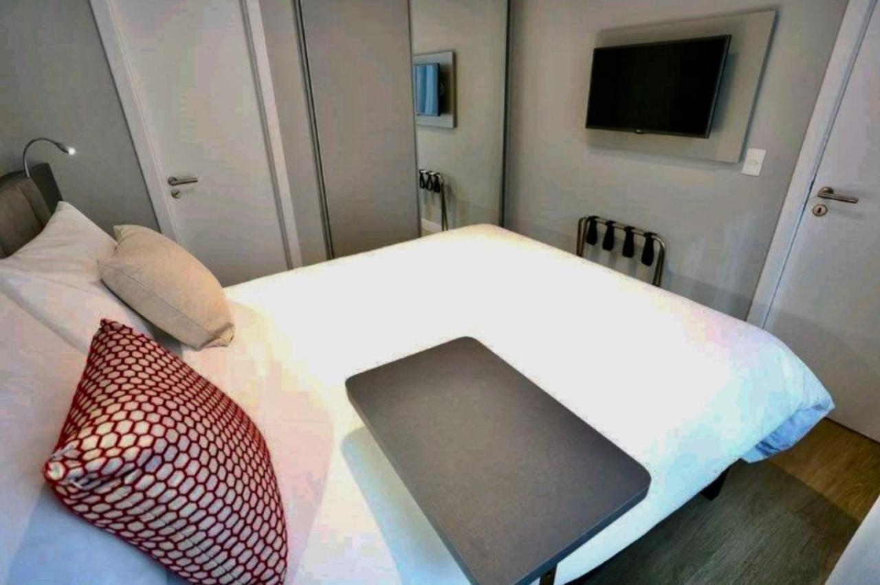 Apt Hotel Astron Mundial Salvador Ngoại thất bức ảnh